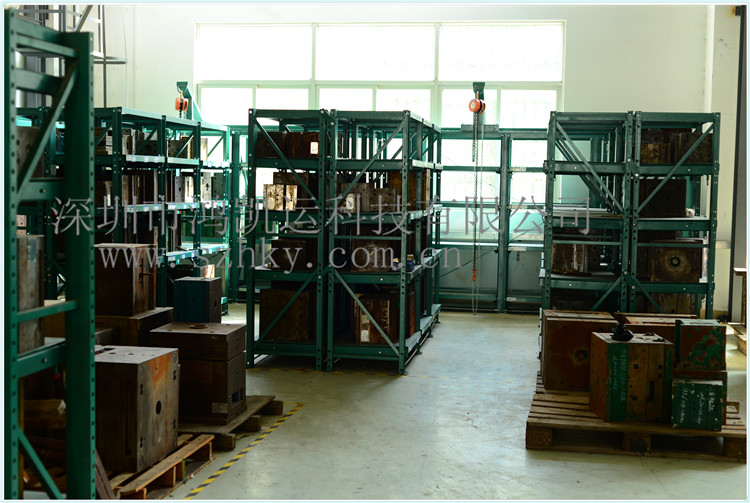 模具倉(cāng)庫(kù)1.jpg 模具倉(cāng)庫(kù)1.jpg