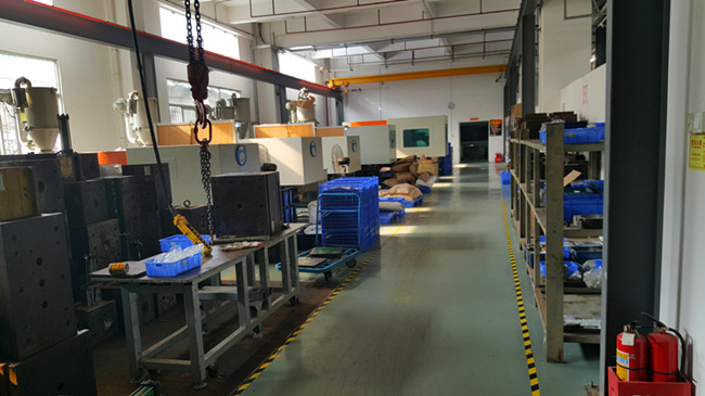 注塑二部.jpg 注塑二部.jpg